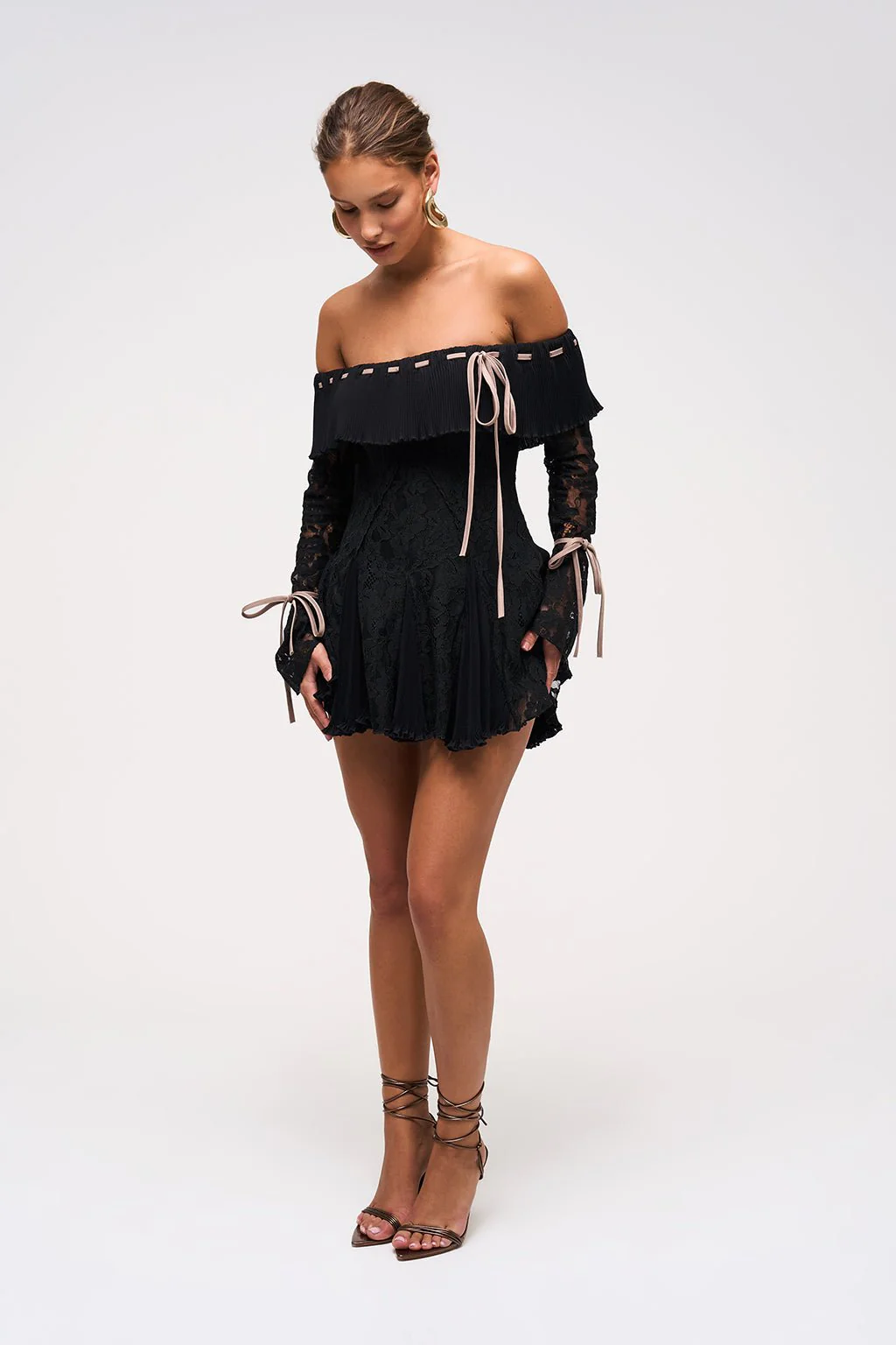 COLLETTE - Image 2